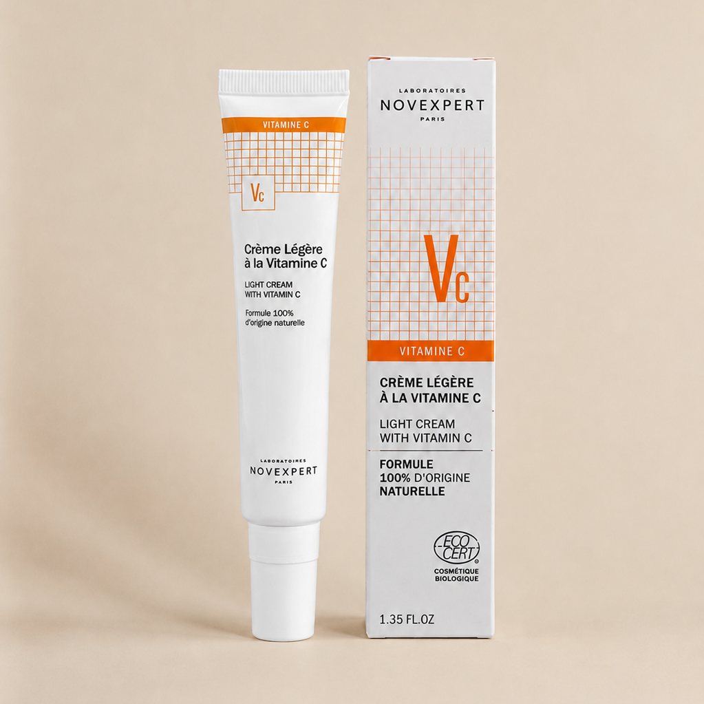 كريم نوفإكسبيرت "لايت كريم" بفيتامين C للإشراقة والنضارة - طبيعي 100%Novexpert The Vitamin C Light Cream - Radiance & Anti-Aging Care)