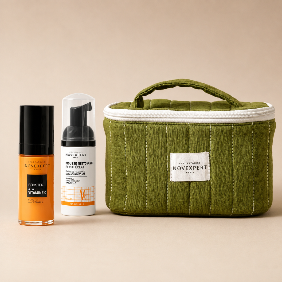 مجموعة نوفإكسبيرت لإشراقة ونضارة البشرة بفيتامين C (مع حقيبة أنيقة مجاناً)..Novexpert Vitamin C Radiant Glow Set with Travel Pouch